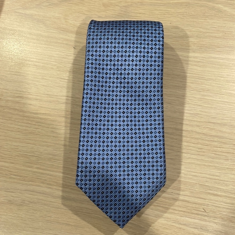 Tommy Hilfiger blue patterned tie